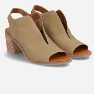 Lucky Brand Rhazy Leather Slingback Bootie